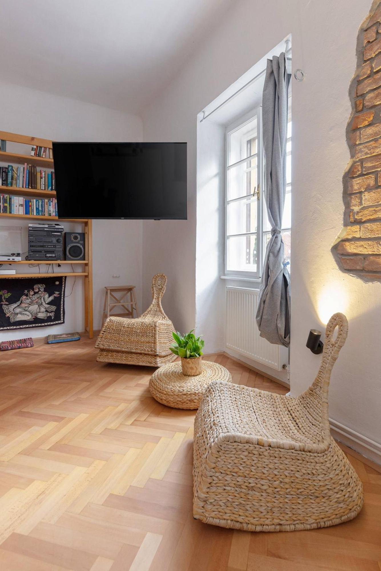Historical Caserne Apartment Λιουμπλιάνα Εξωτερικό φωτογραφία